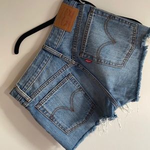 Levi cut offs